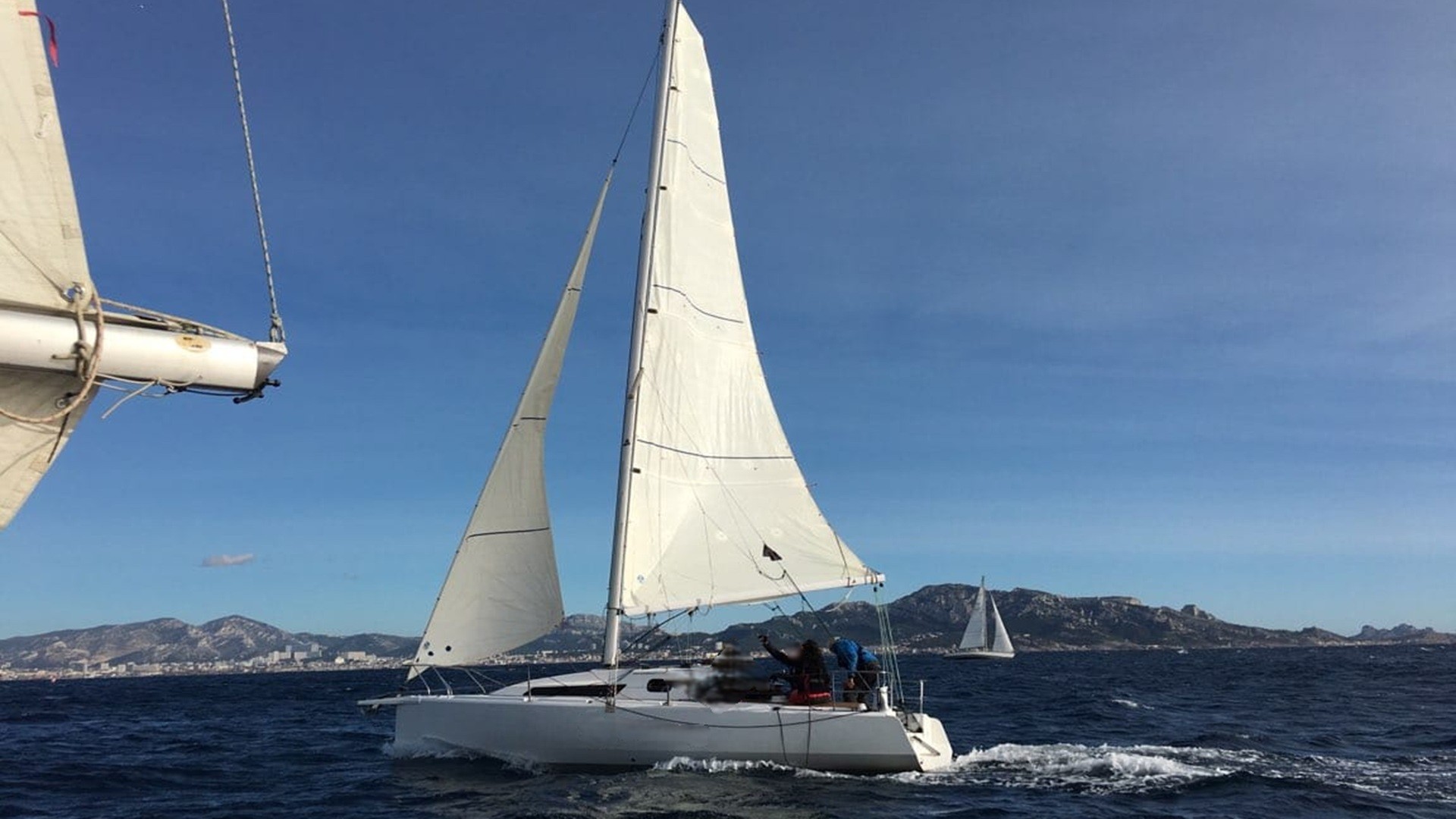 MAREE HAUTE - DJANGO 8S à vendre