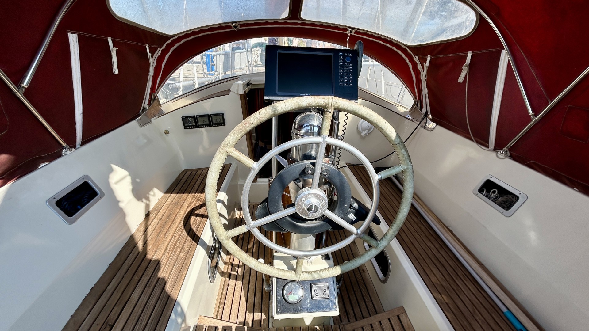 DUFOUR - SORTILEGE 41 à vendre