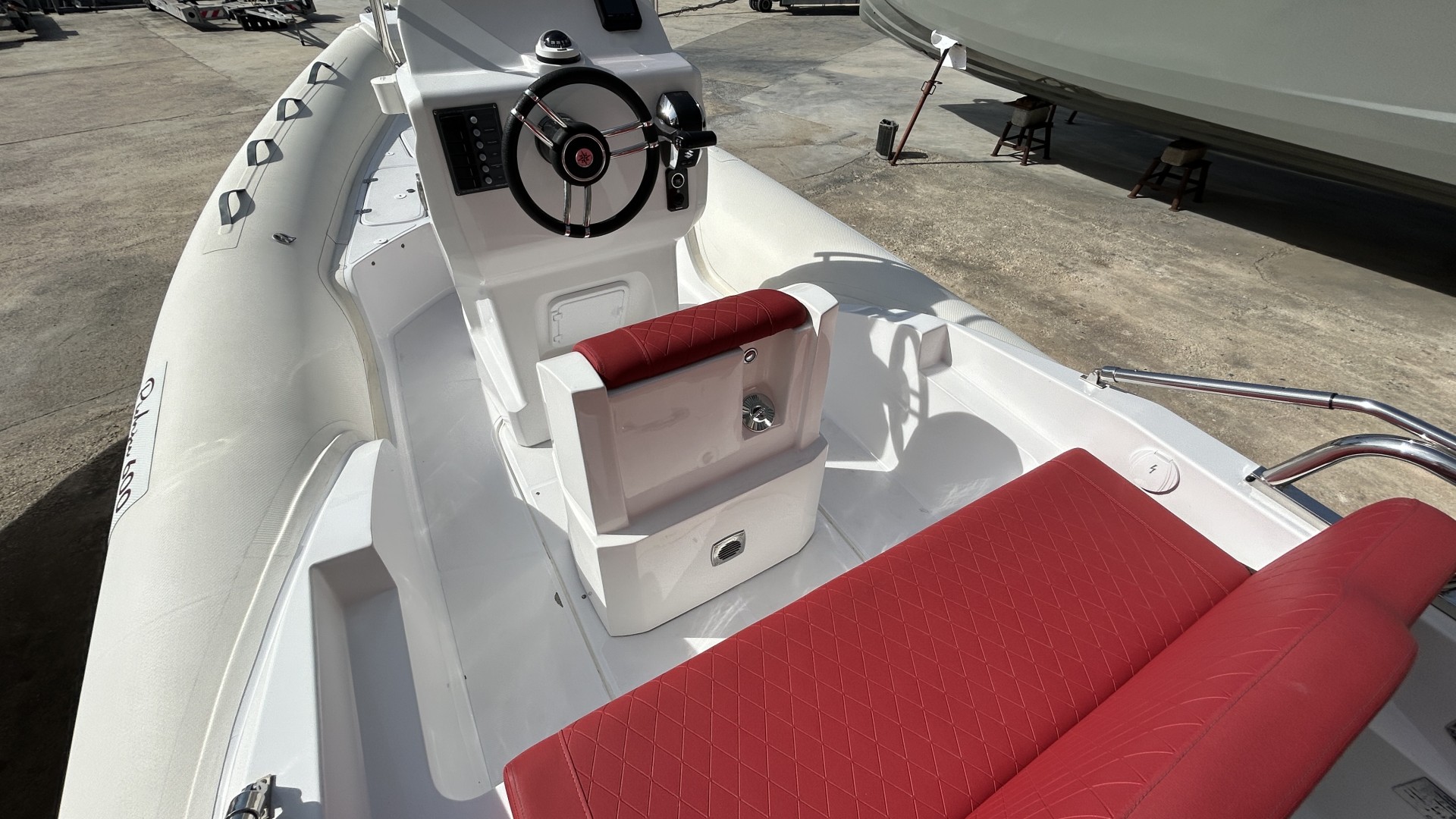 FANALE MARINE - PICHJU 600 à vendre