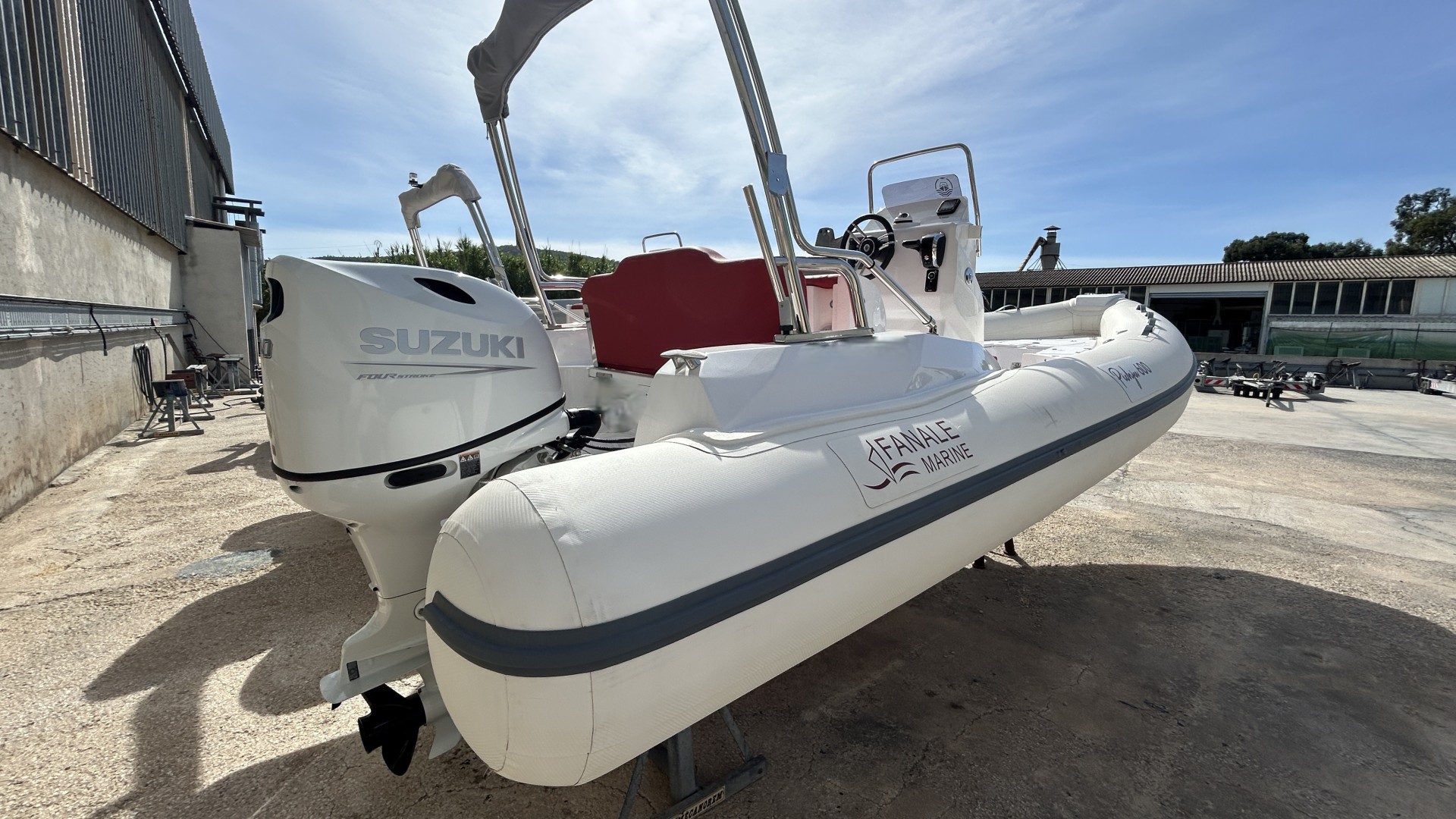 FANALE MARINE - PICHJU 600 à vendre