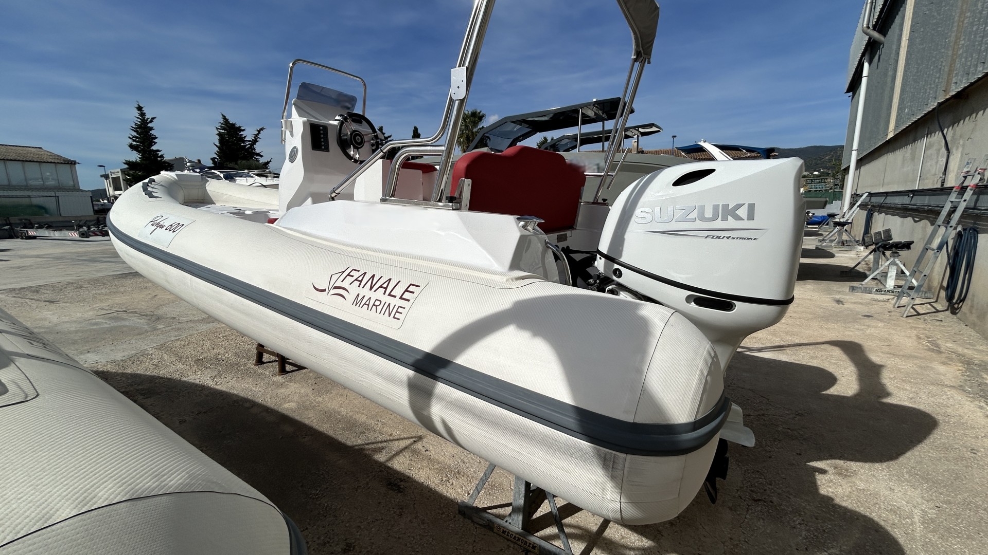 FANALE MARINE - PICHJU 600 à vendre