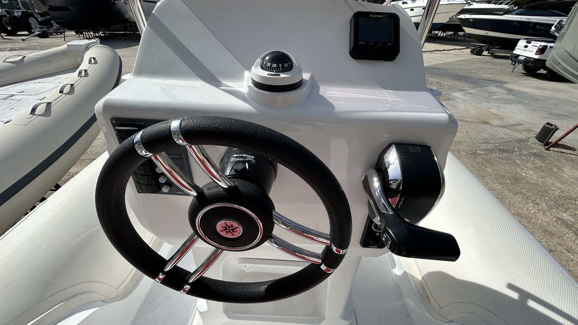 FANALE MARINE - PICHJU 600 à vendre