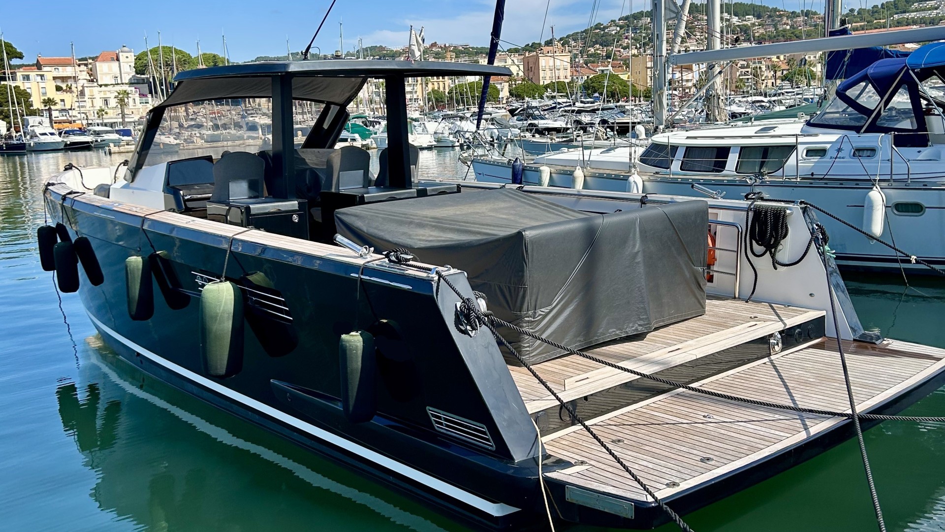 FJORD - 40 OPEN à vendre