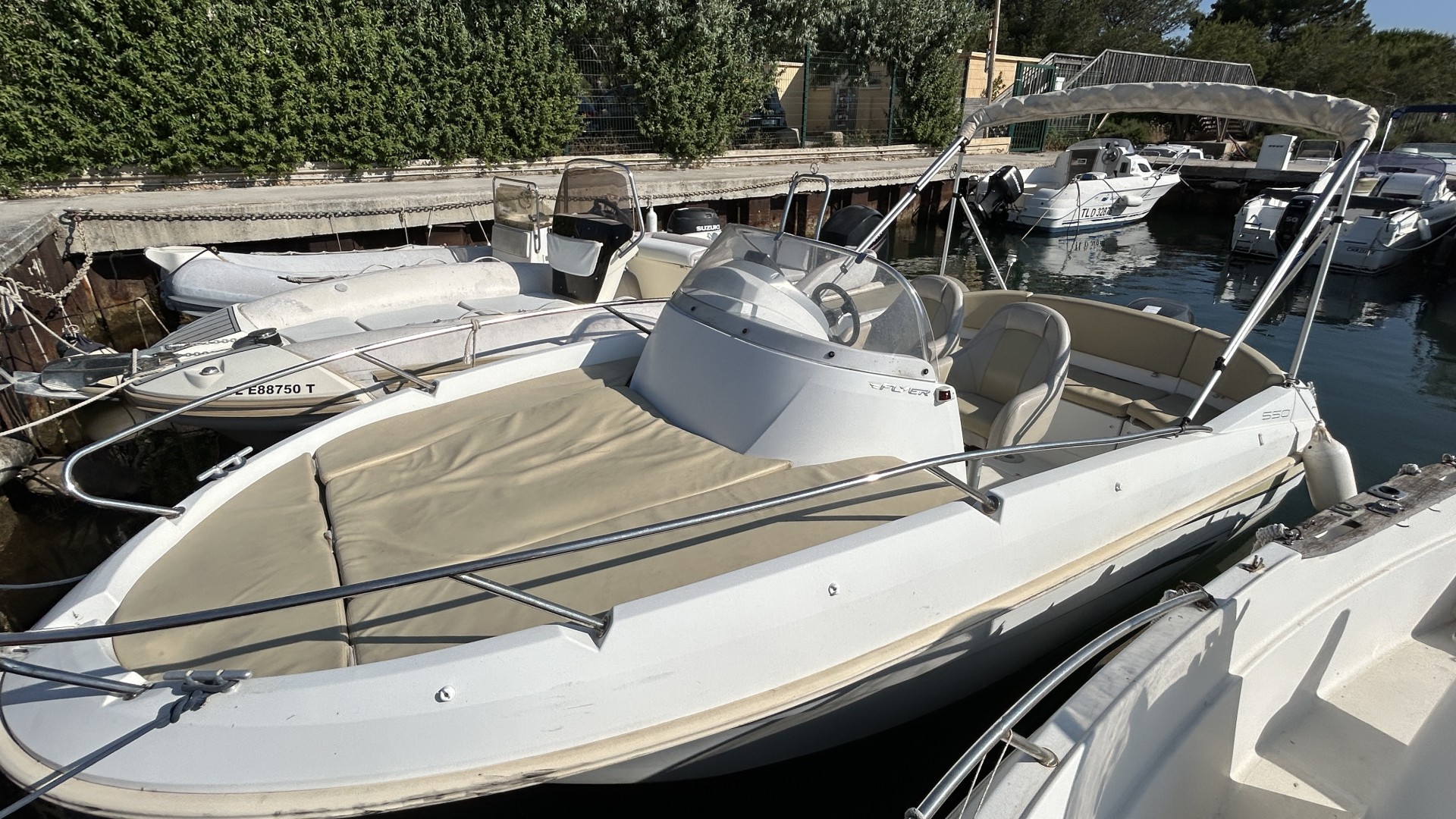 BENETEAU - FLYER 550 à vendre