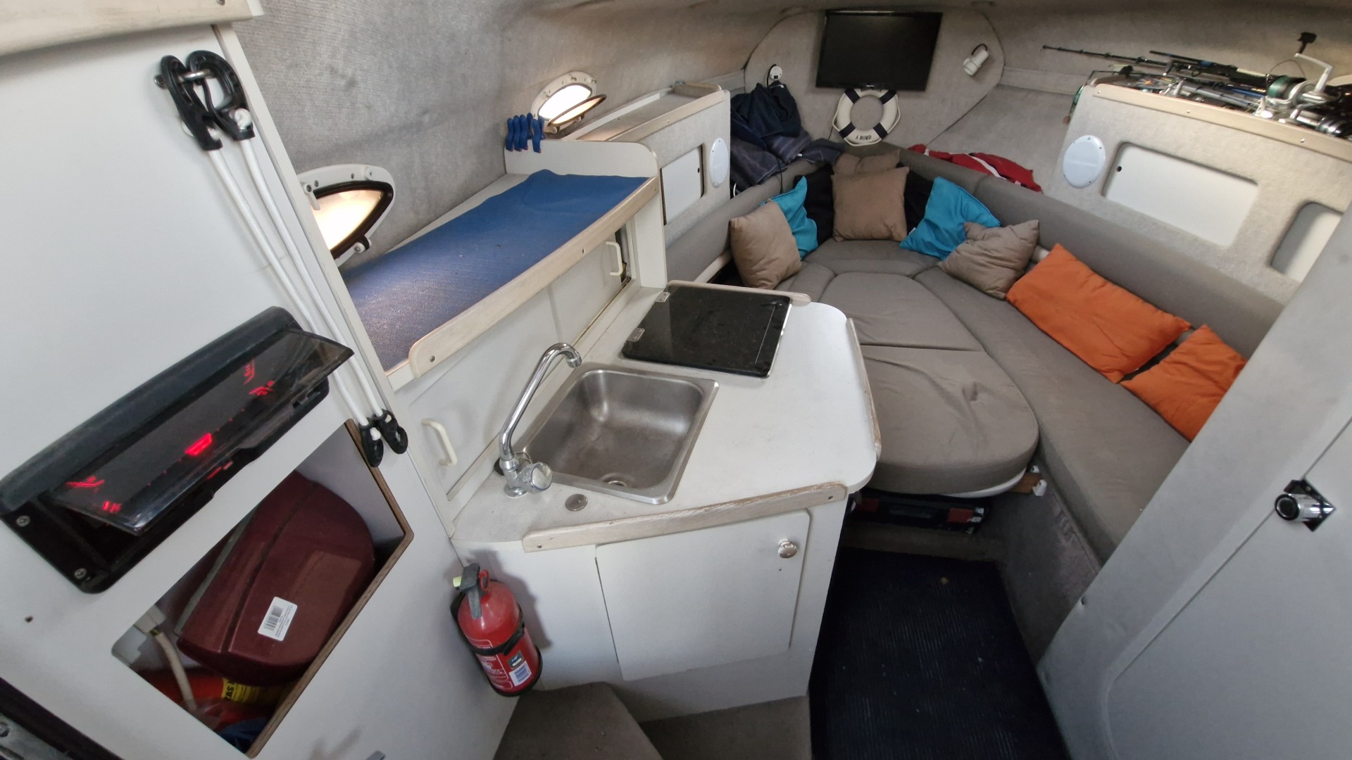 FOUR WINNS - 238 à vendre