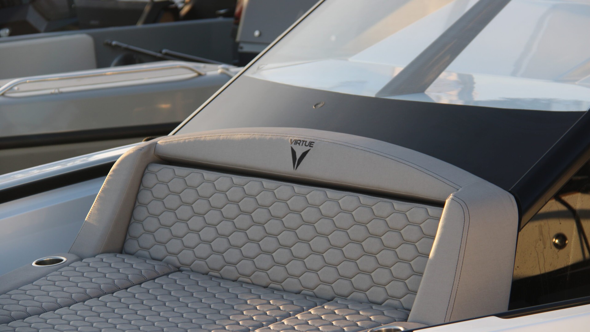 VIRTUE - V10 à vendre