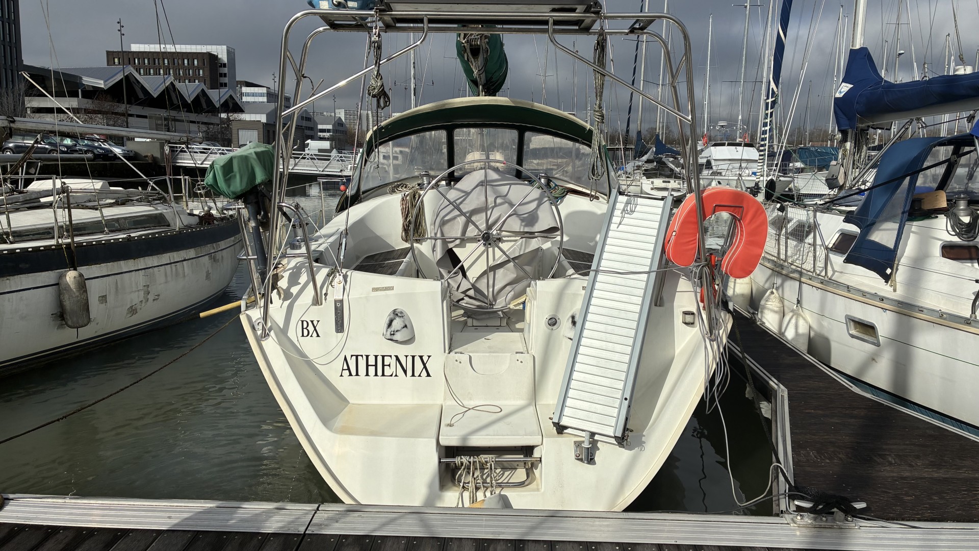 BENETEAU - OCEANIS 381 à vendre