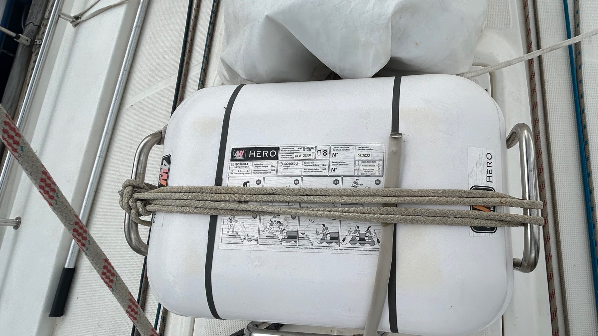 BAVARIA - 44 à vendre