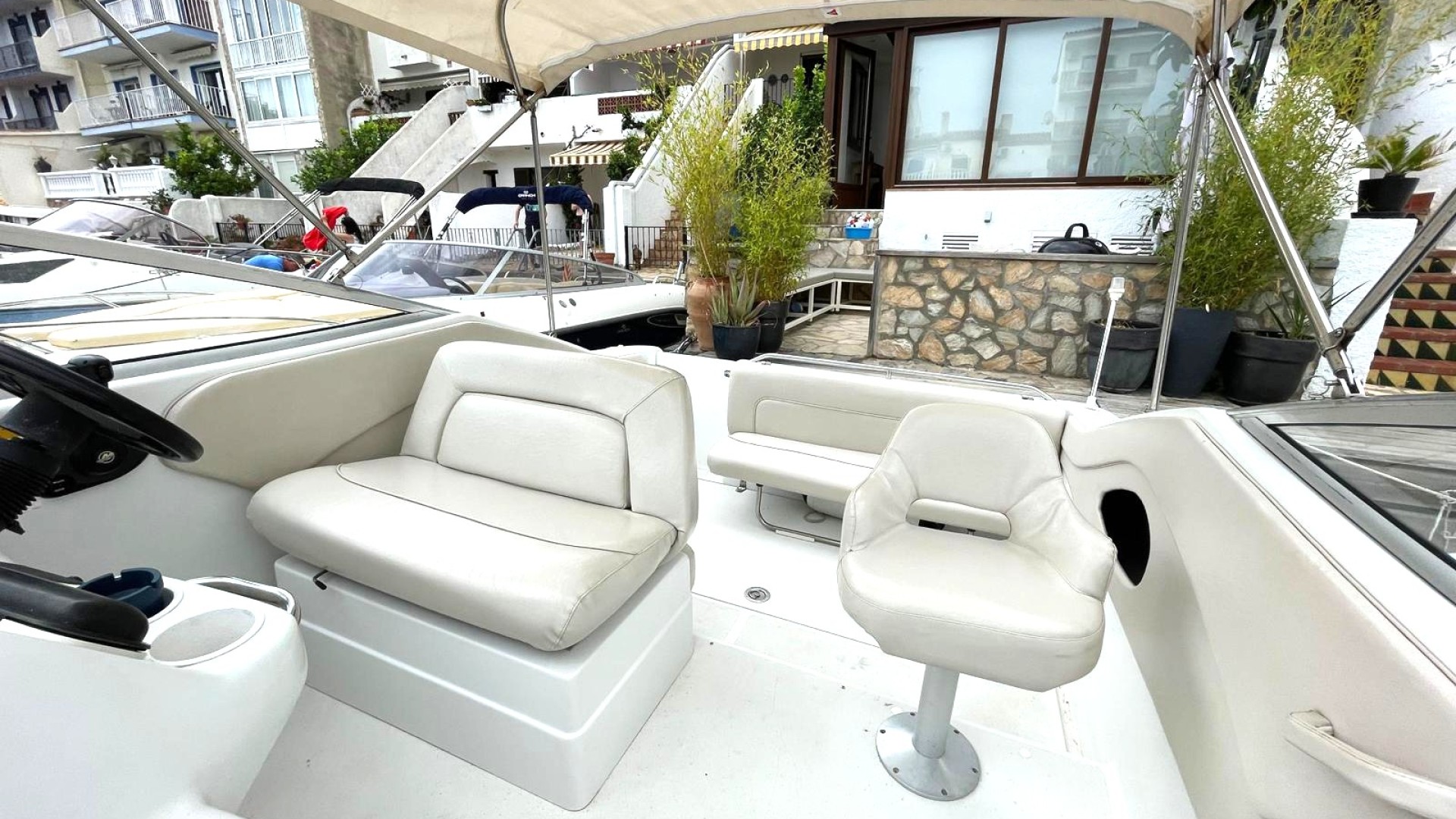 CHRIS CRAFT - CROWNE 25 à vendre