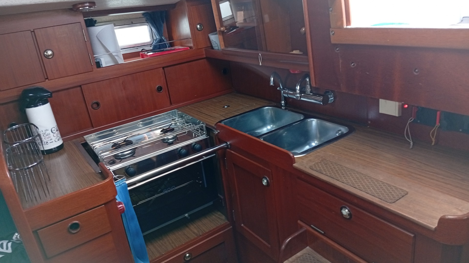 Hallberg-Rassy - 352 à vendre