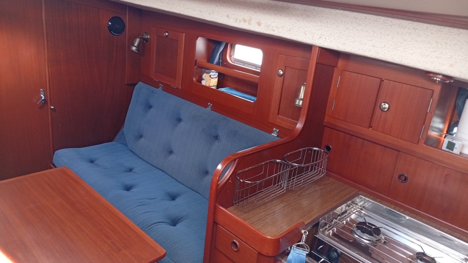 Hallberg-Rassy - 352 à vendre