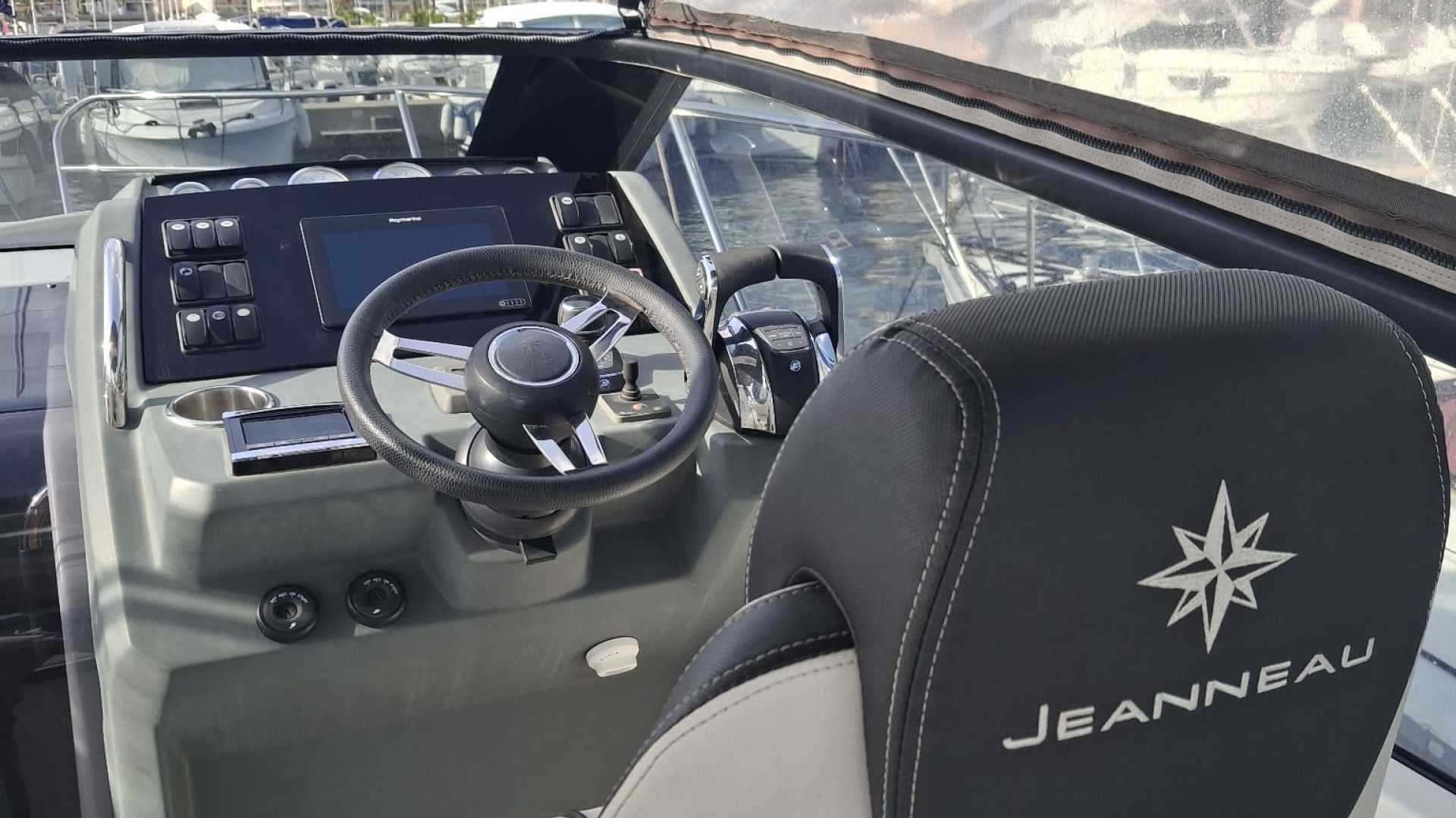 JEANNEAU - LEADER 30 à vendre