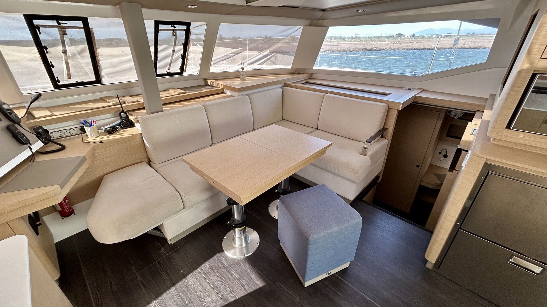 FOUNTAINE PAJOT - ASTREA 42 à vendre