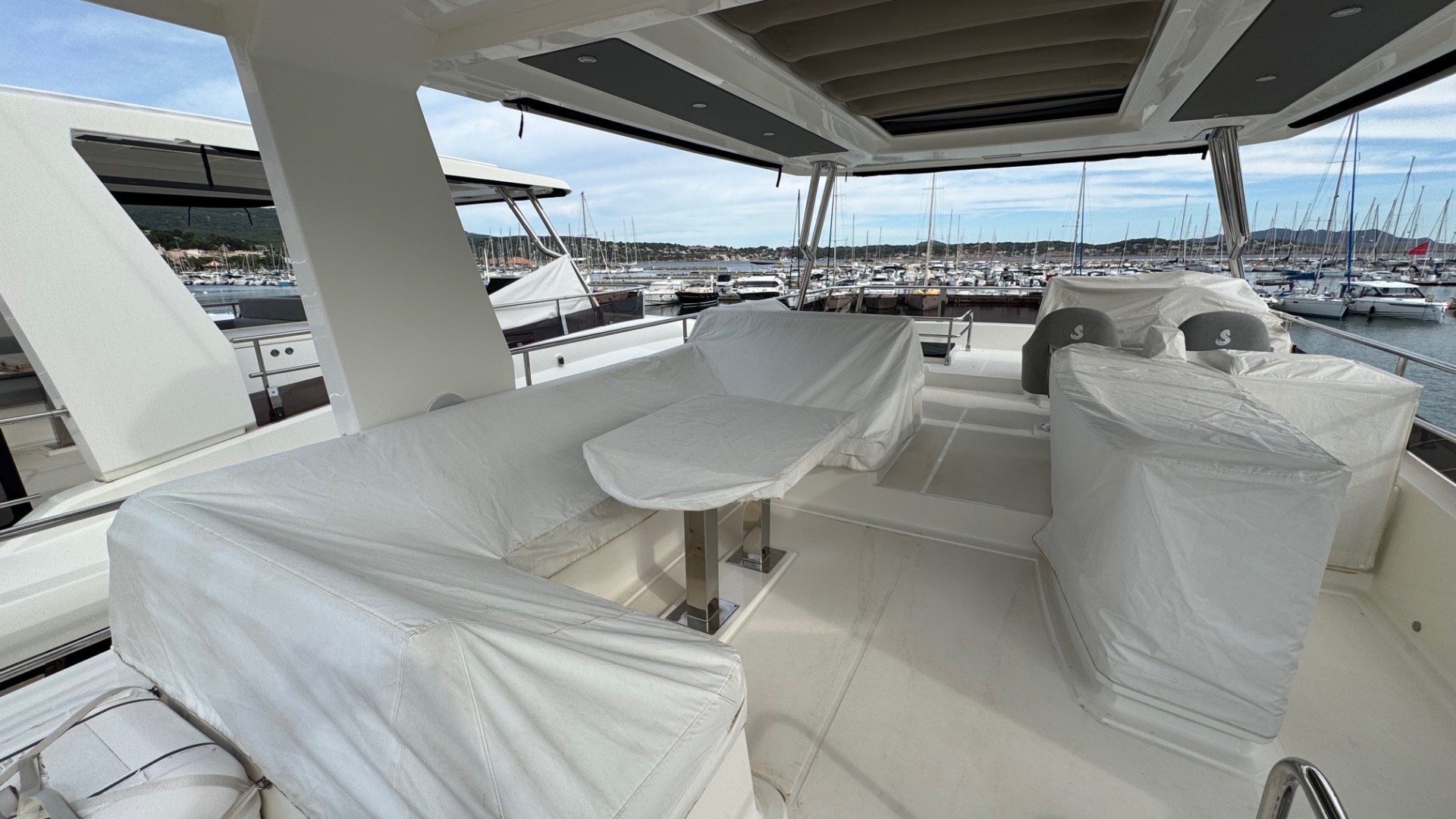 BENETEAU - GRAND TRAWLER 62 à vendre