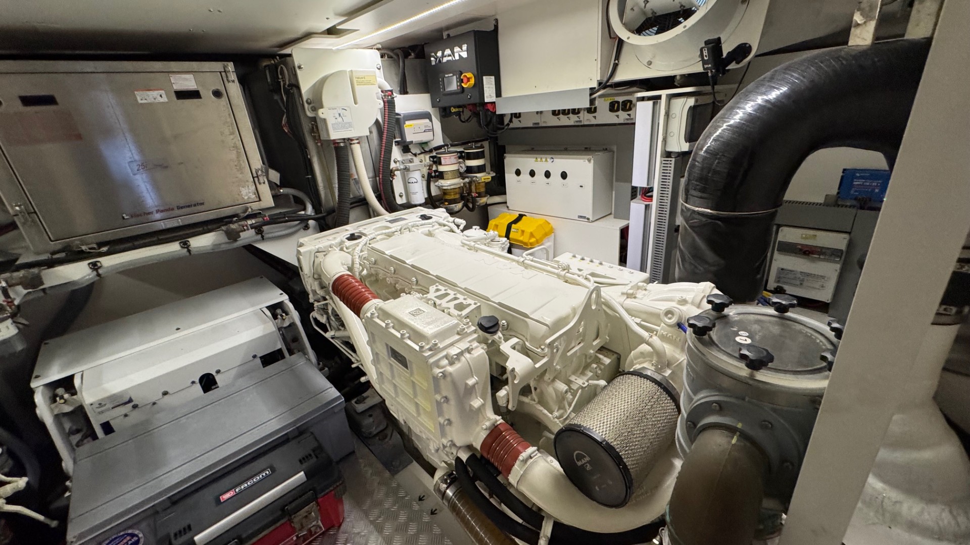 BENETEAU - GRAND TRAWLER 62 à vendre