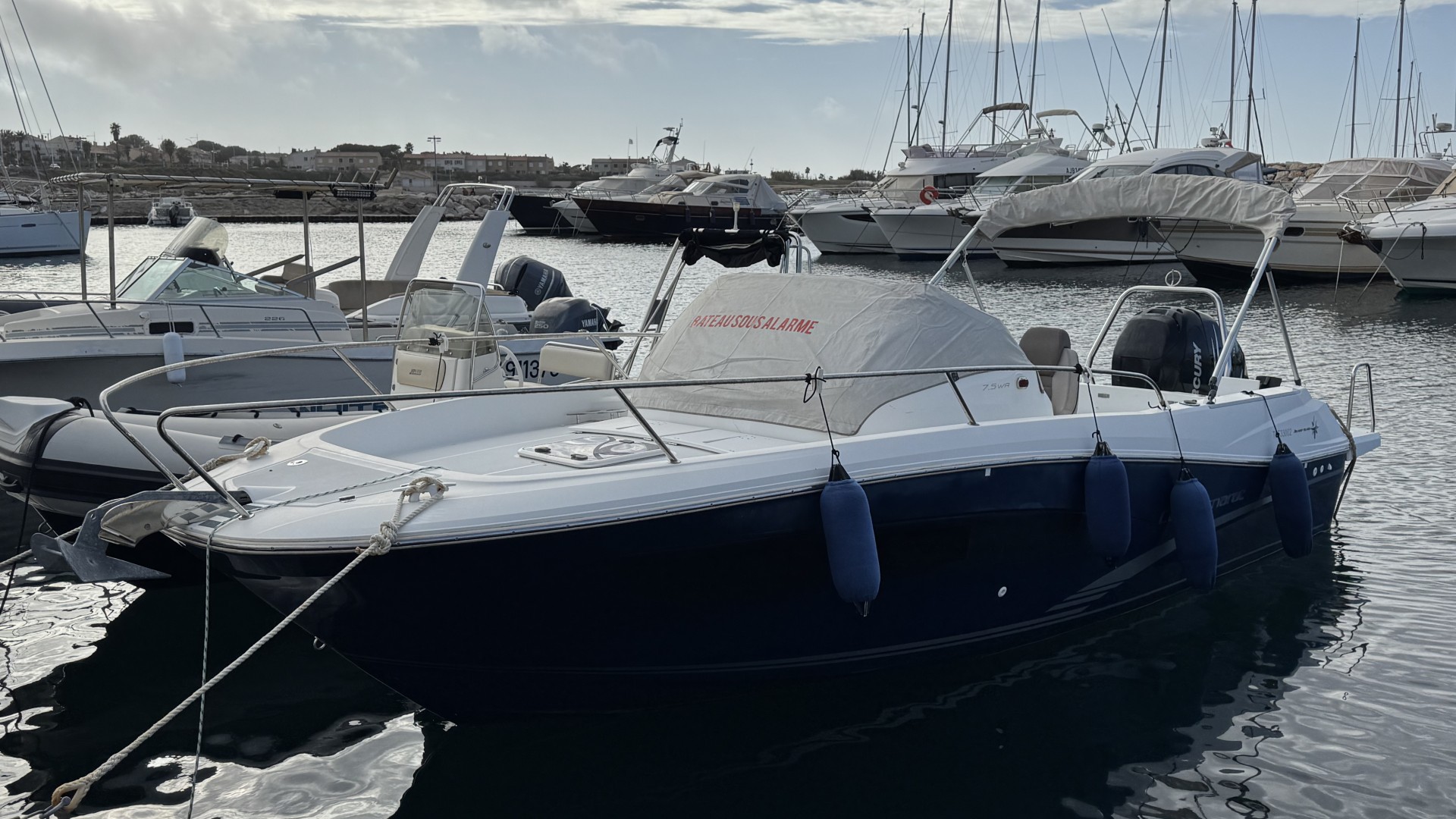 JEANNEAU - CAP CAMARAT 7.5 WA G2 à vendre