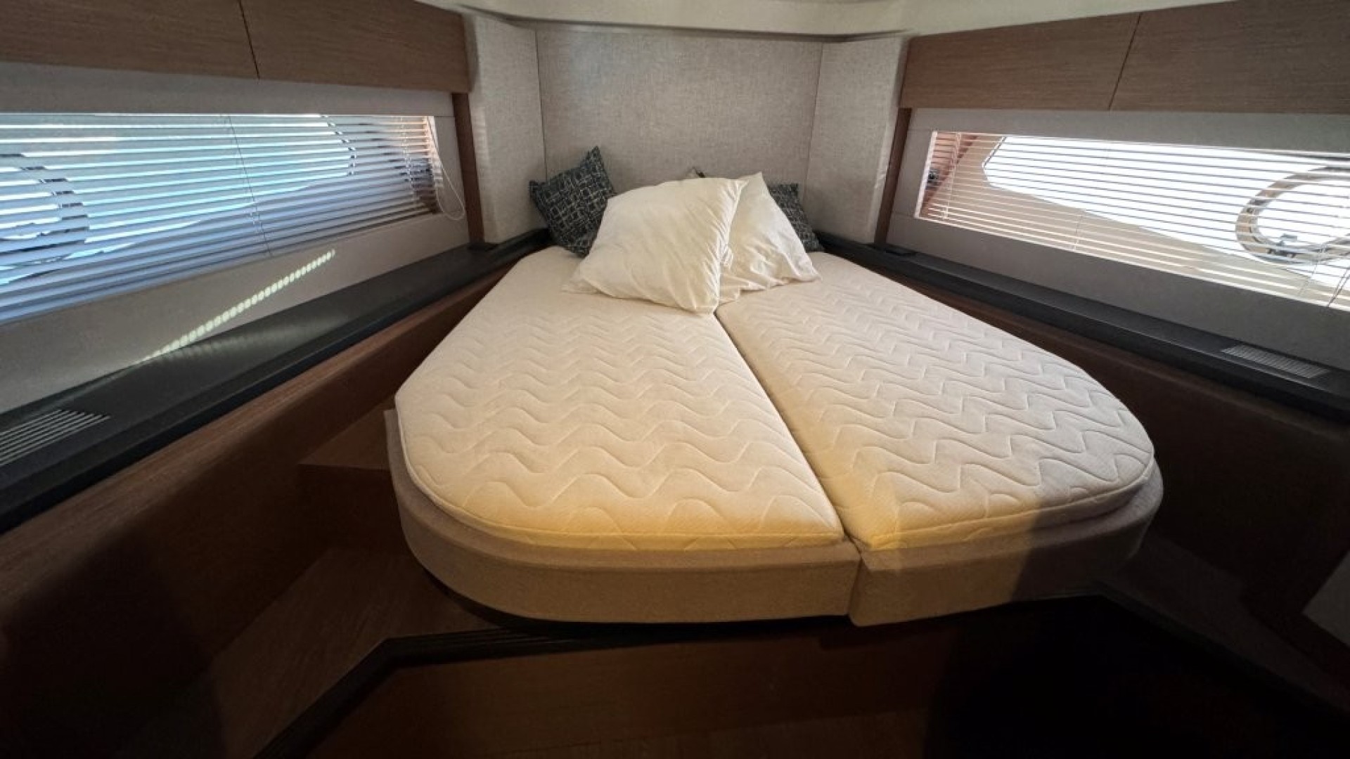 BENETEAU - MONTE CARLO 52 à vendre