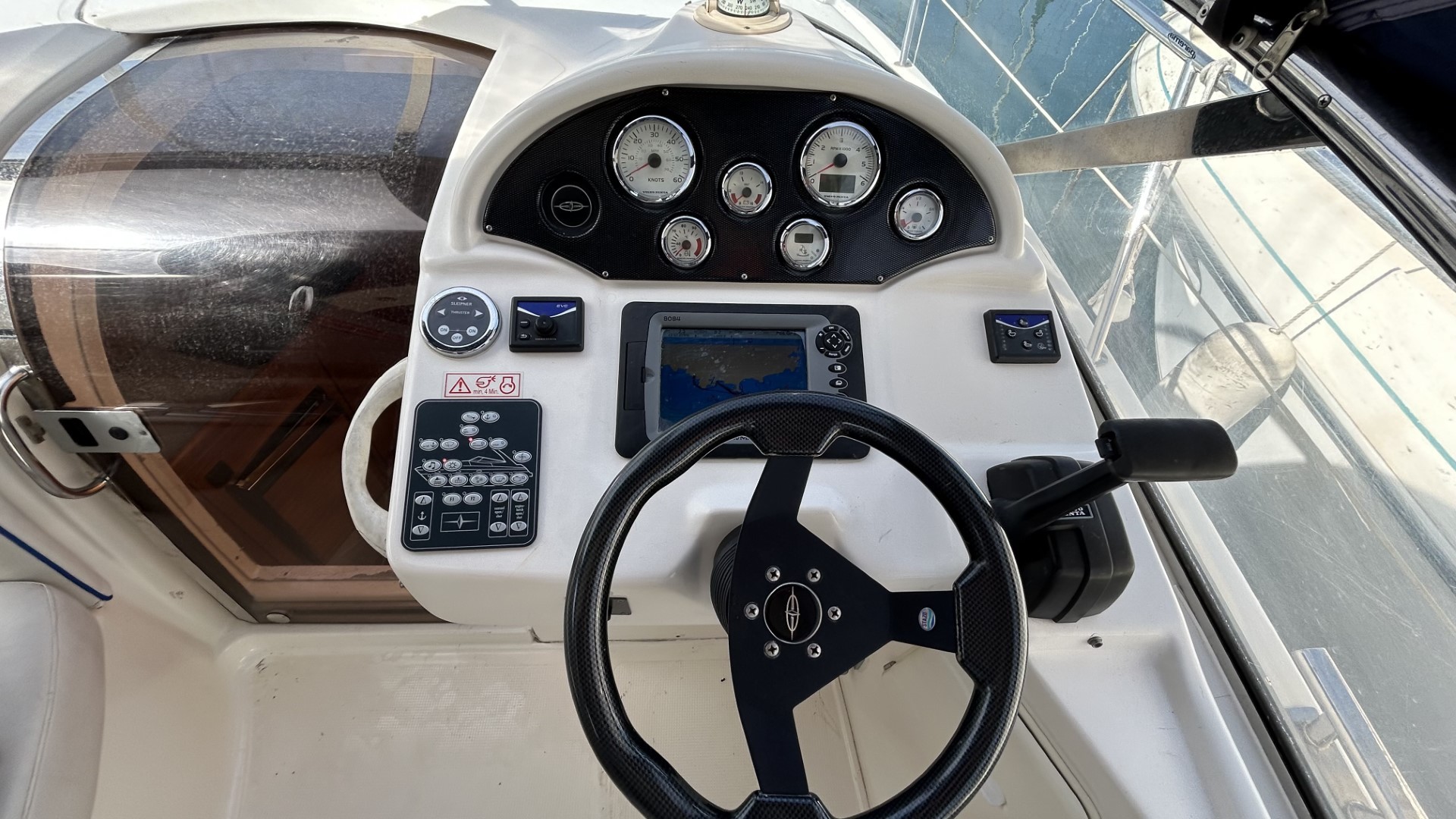 BAVARIA - 27 SPORT à vendre