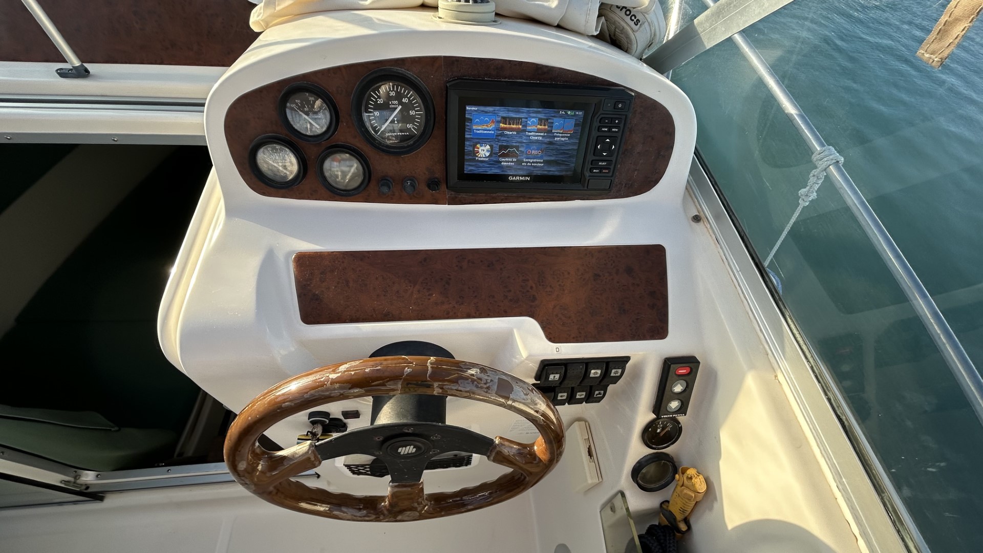 JEANNEAU - LEADER 705 à vendre