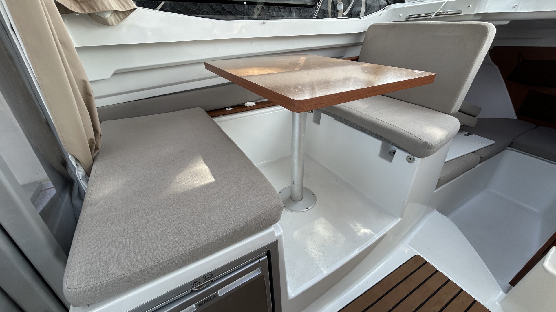 JEANNEAU - MERRY FISHER 695 à vendre