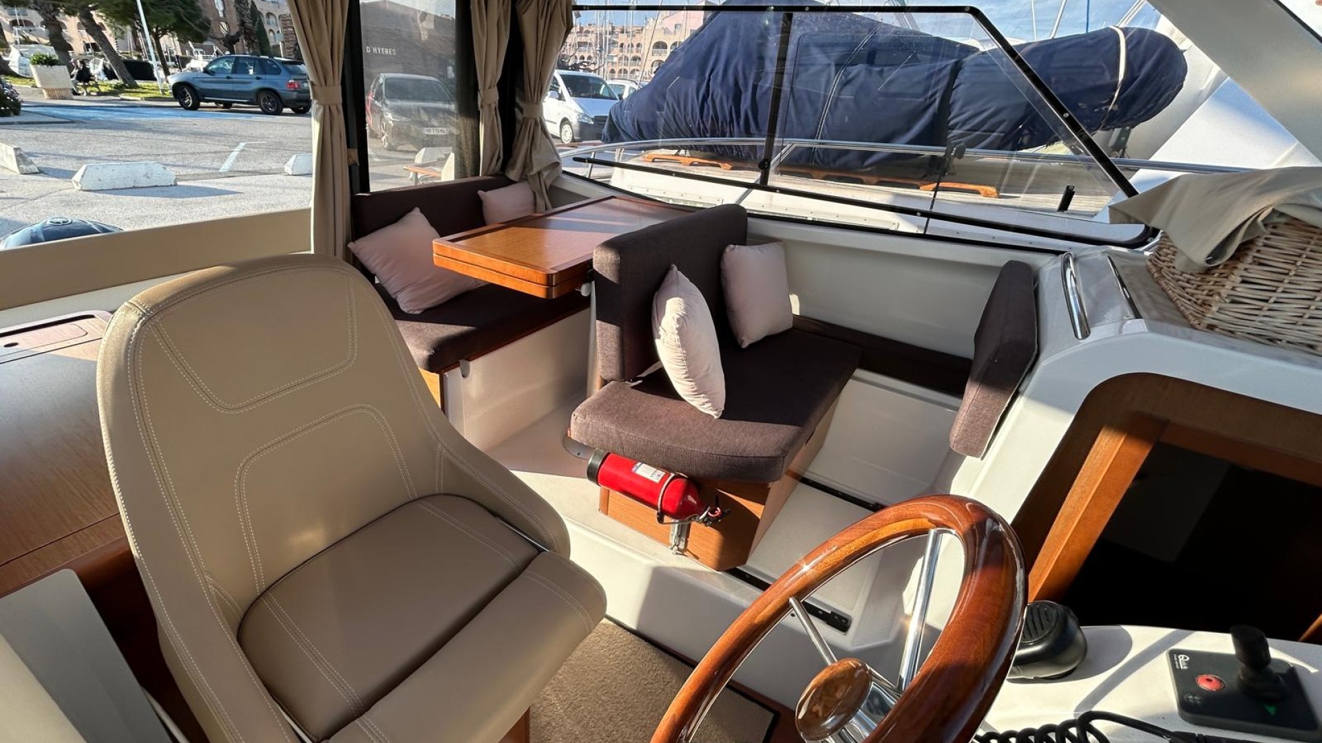 JEANNEAU - MERRY FISHER 855 à vendre