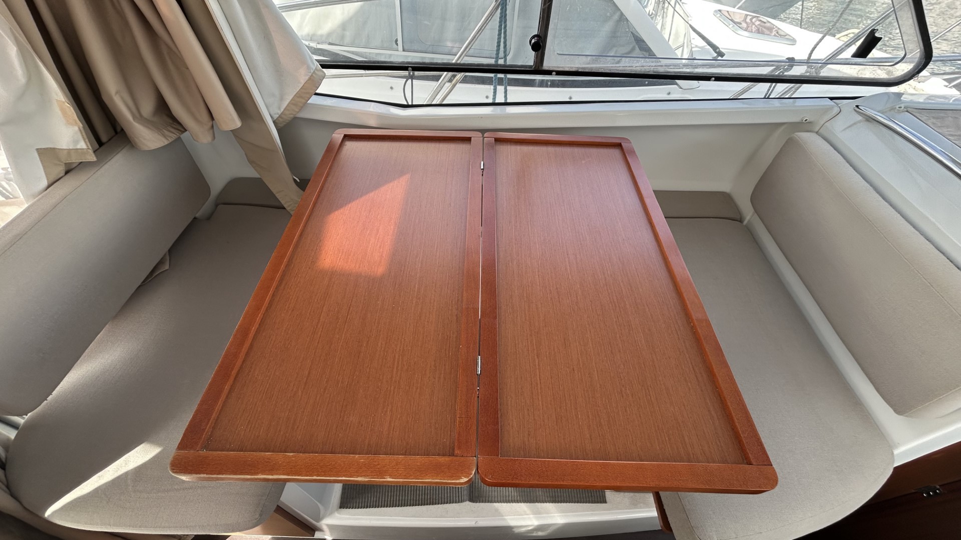 JEANNEAU - MERRY FISHER 855 à vendre