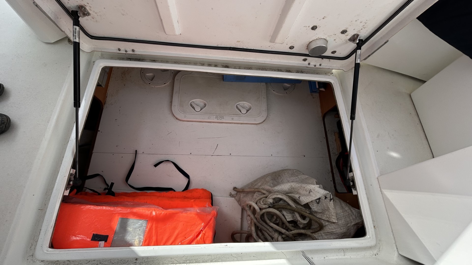JEANNEAU - MERRY FISHER 855 à vendre