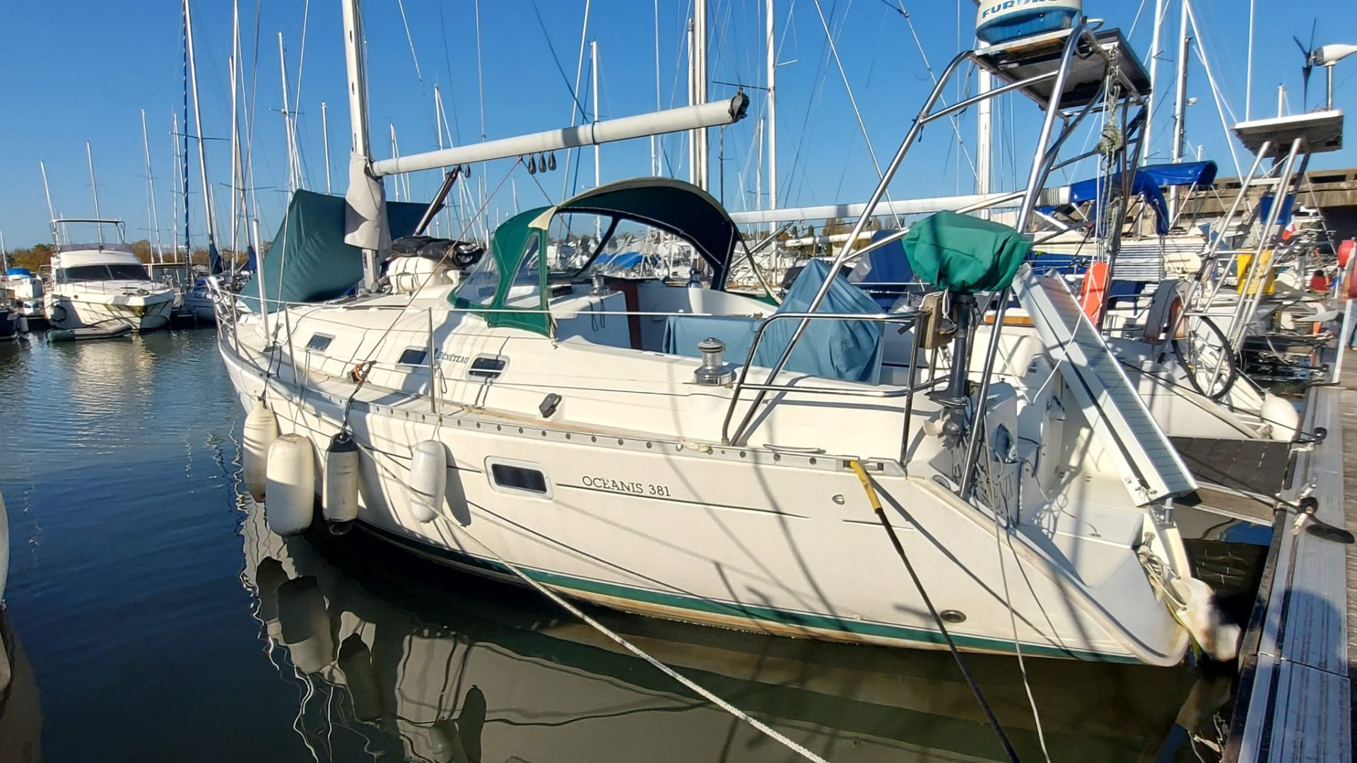 BENETEAU - OCEANIS 381 à vendre