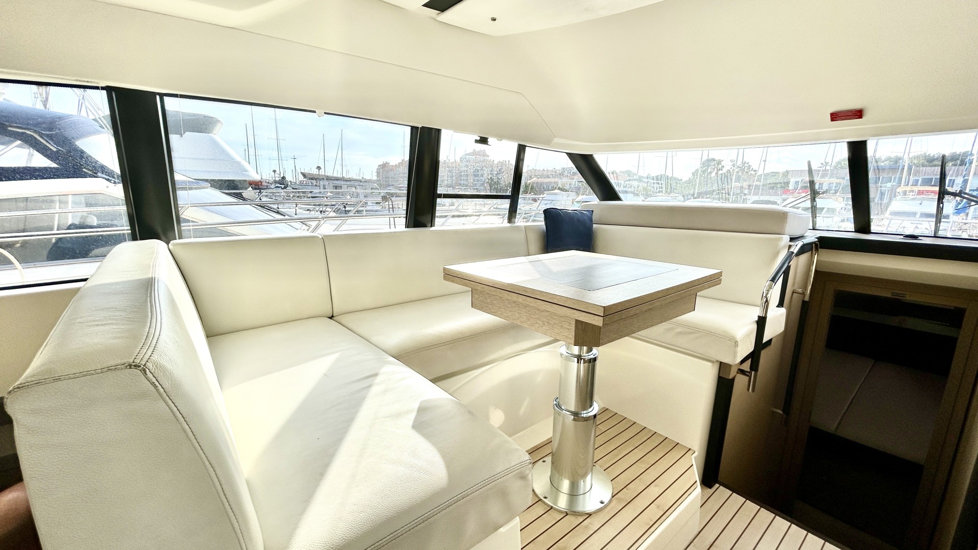 JEANNEAU - PRESTIGE 420 FLY à vendre