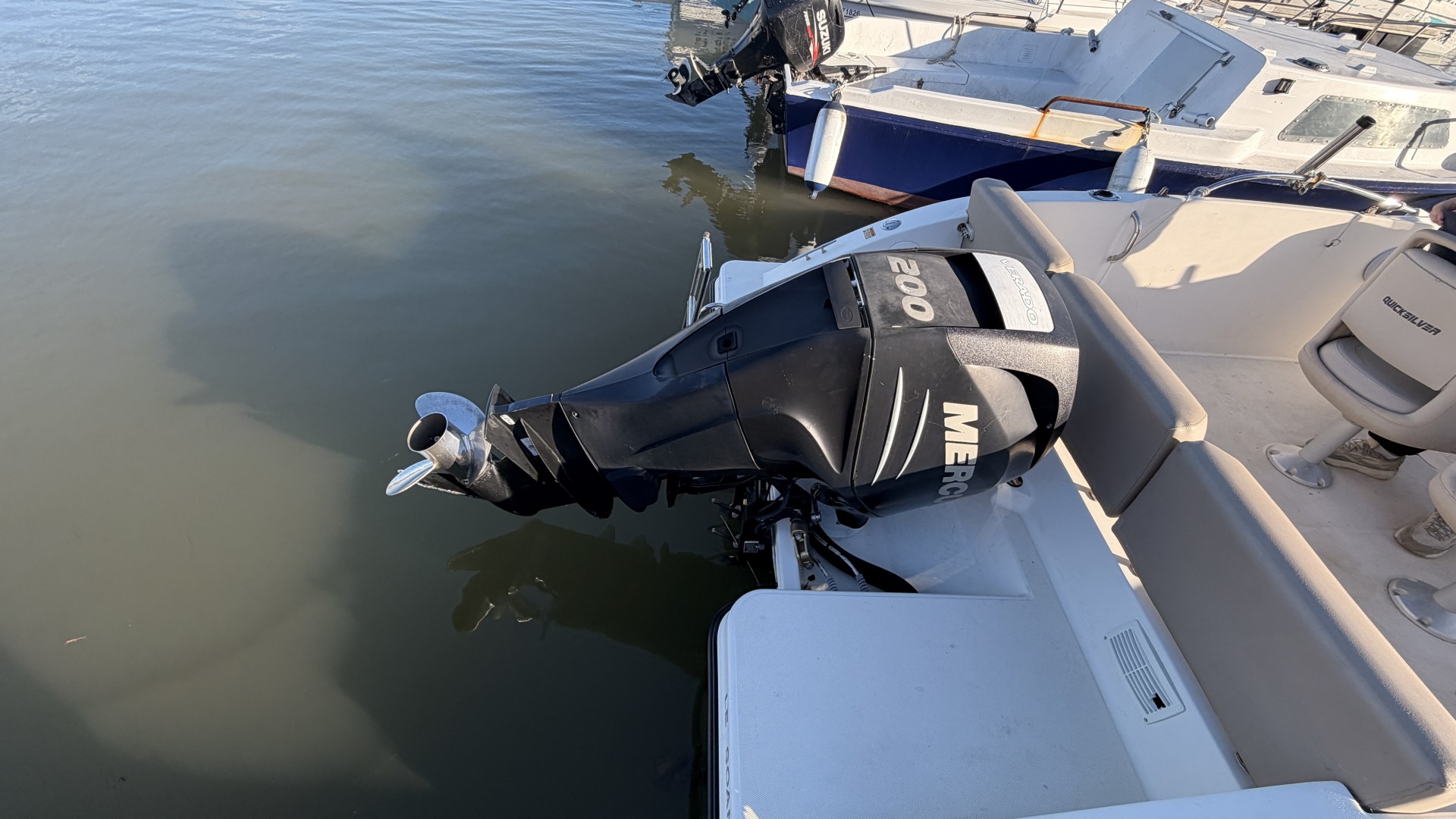 QUICKSILVER - 675 ACTIV OPEN à vendre