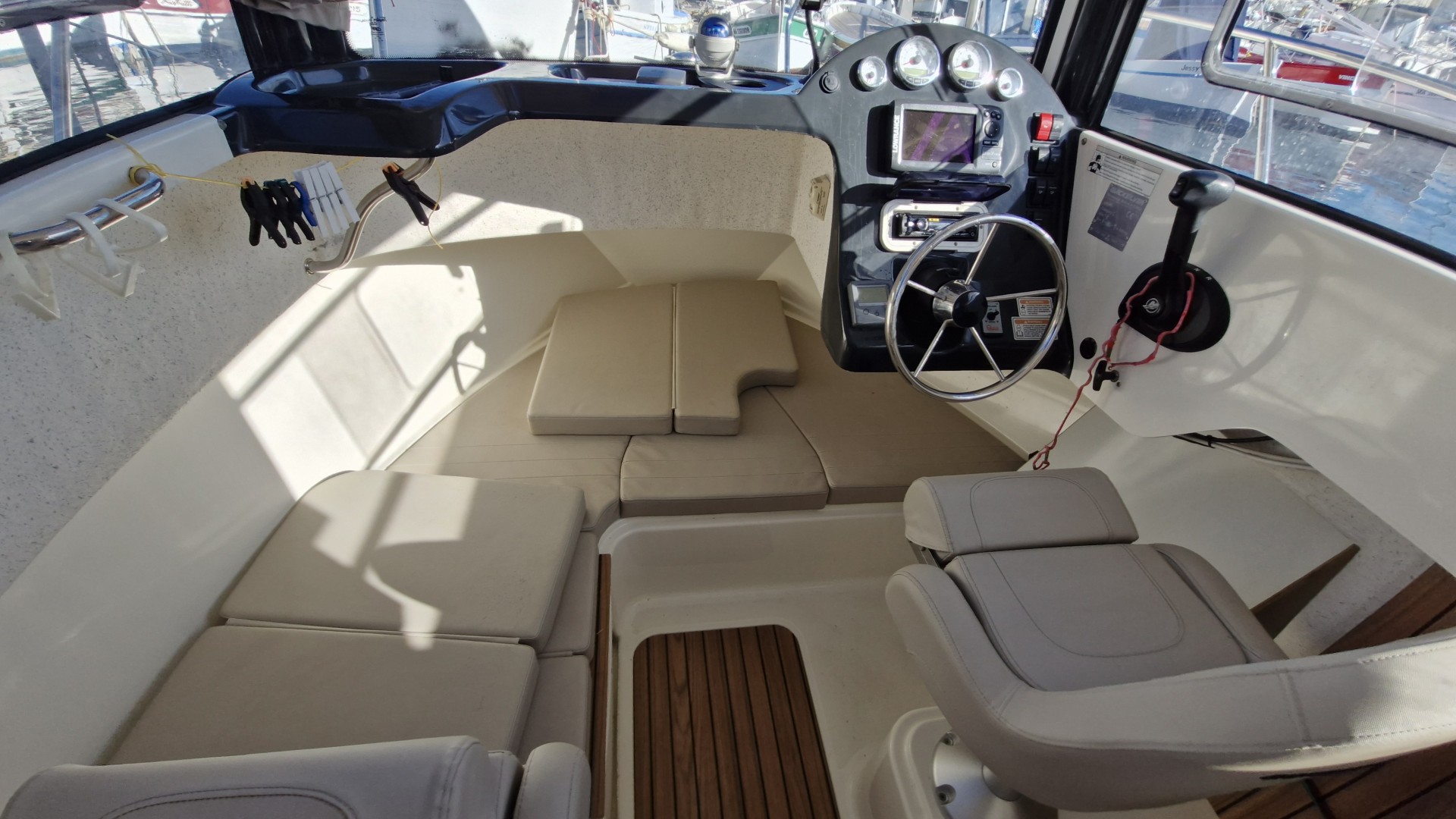 QUICKSILVER - 675 PH à vendre