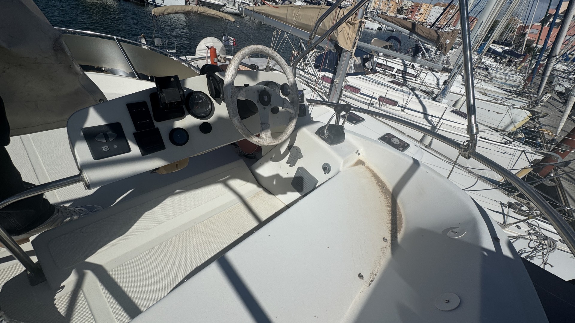 ST BOATS - 34 cruiser à vendre