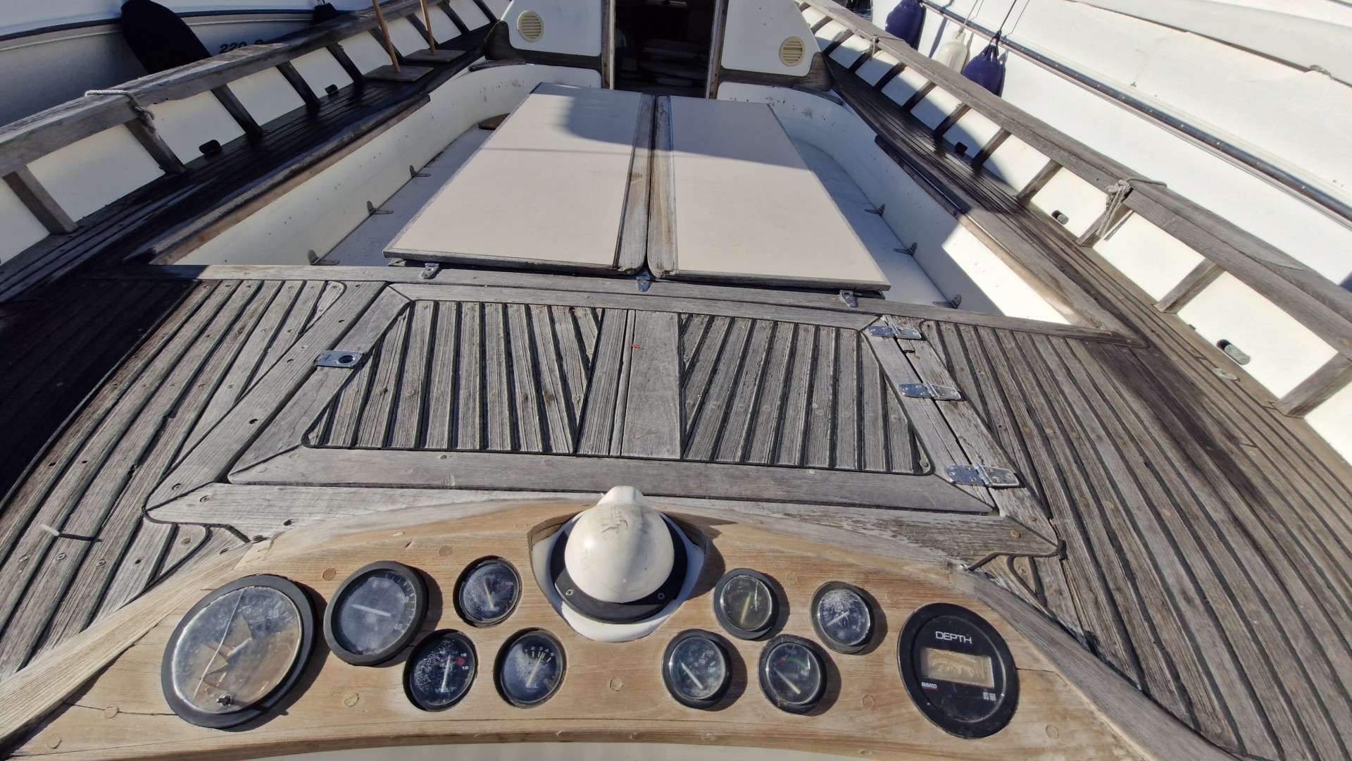 TECKNOS - 31 à vendre