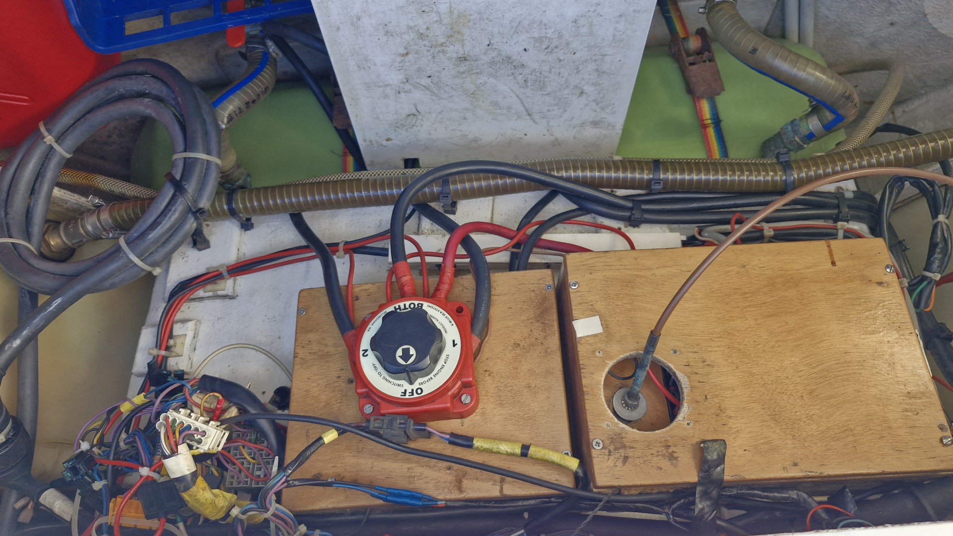 TECKNOS - 31 à vendre