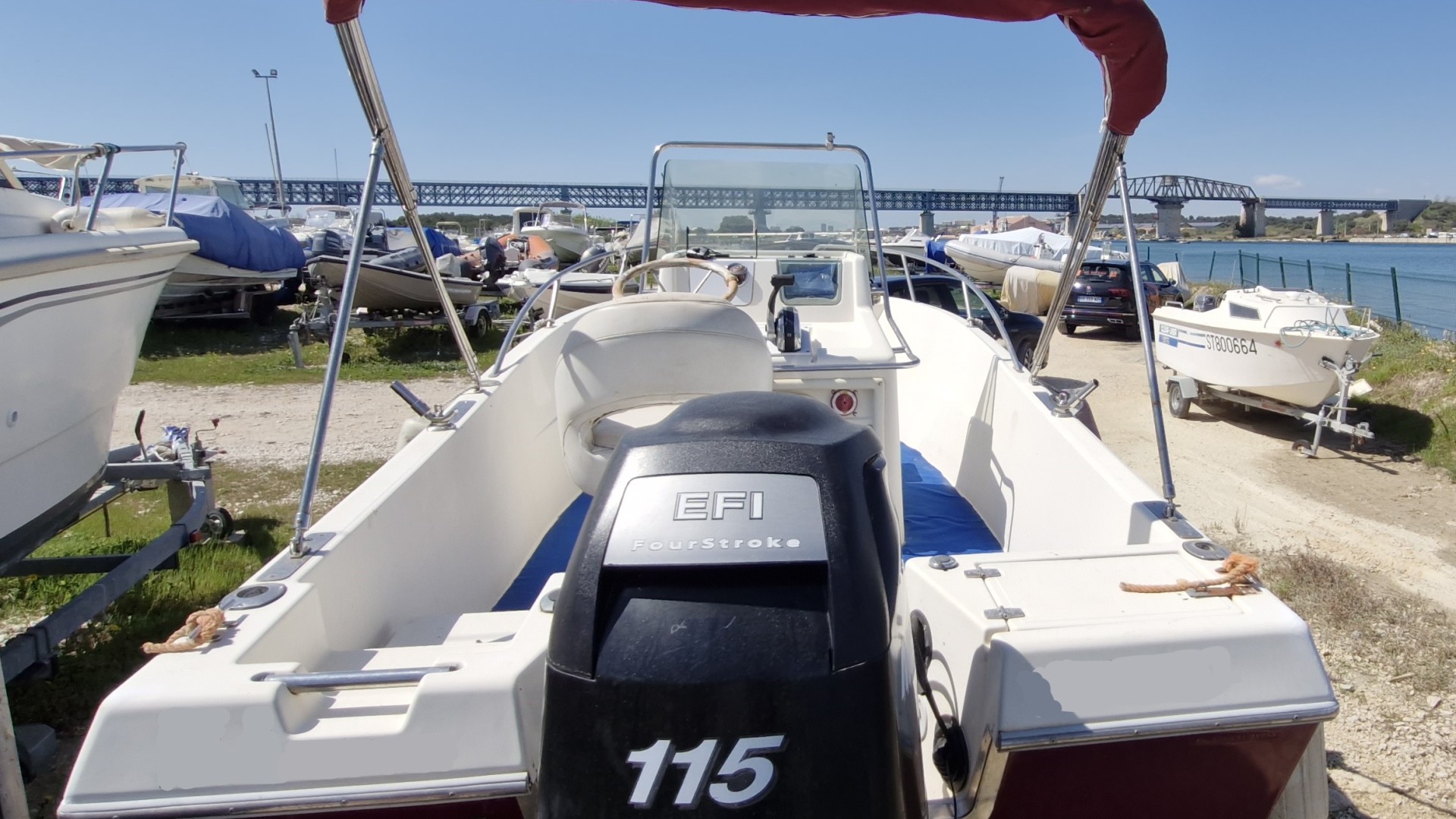 WHITE SHARK - 175 à vendre