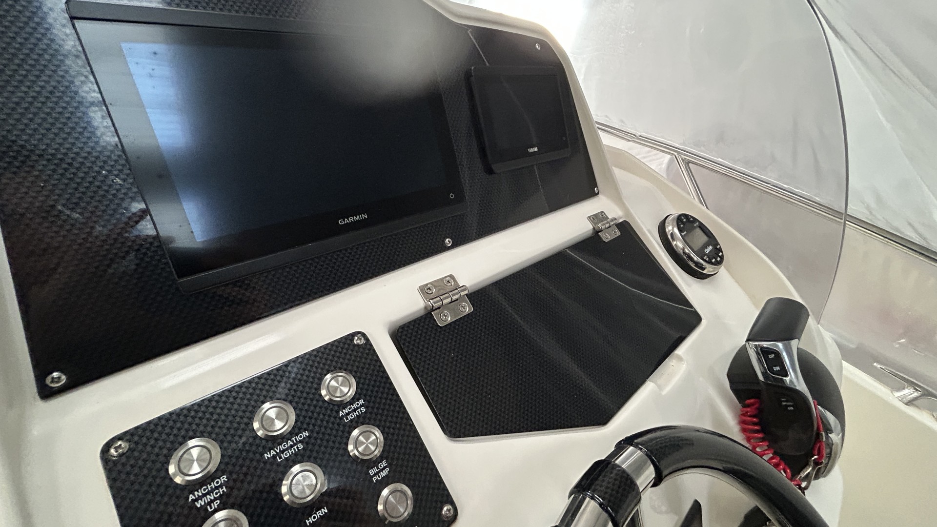 WHITE SHARK - 240 SC à vendre