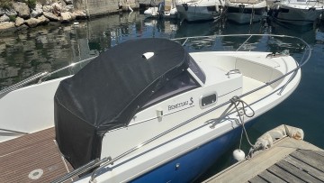 BENETEAU - OMBRINE 700 à vendre
