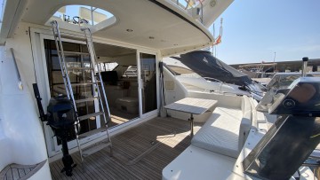 PRINCESS - 470 FLY à vendre
