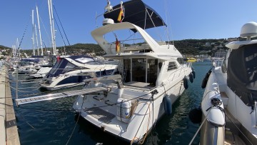 PRINCESS - 470 FLY à vendre