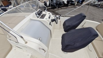 QUICKSILVER - ACTIV 675 SUNDECK à vendre