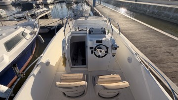 QUICKSILVER - 675 ACTIV OPEN à vendre