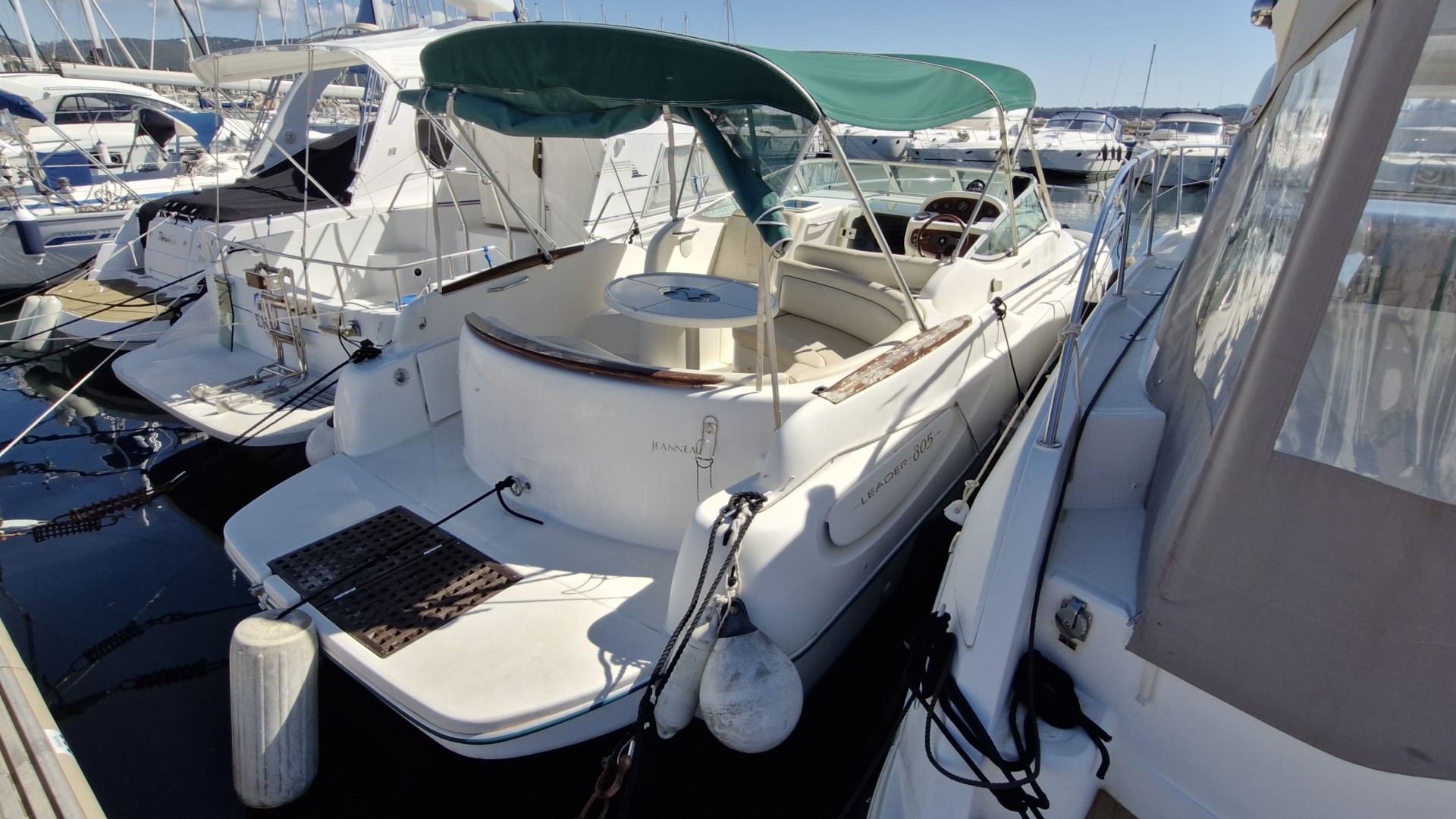 JEANNEAU - LEADER 805 à vendre