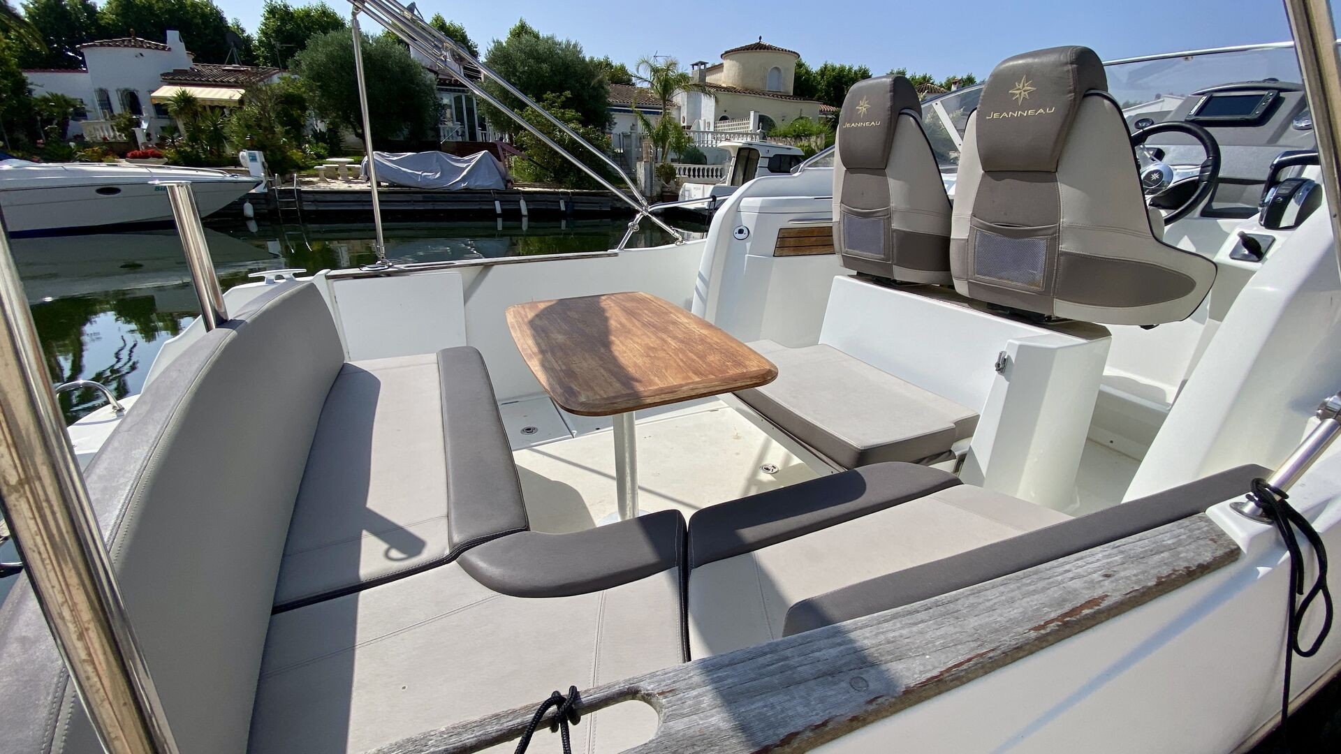 JEANNEAU - CAP CAMARAT 8.50 WA à vendre