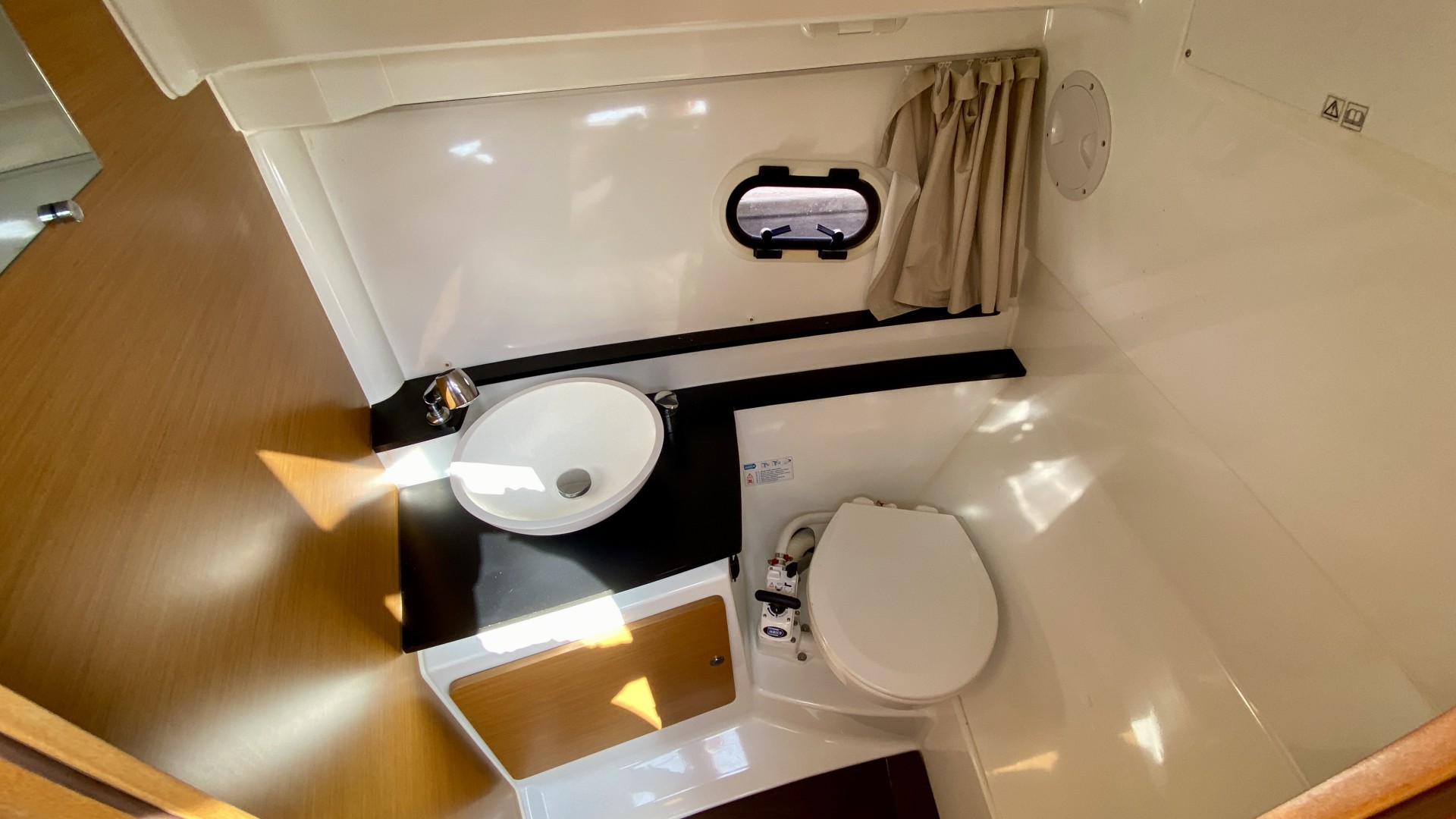 JEANNEAU - CAP CAMARAT 8.50 WA à vendre