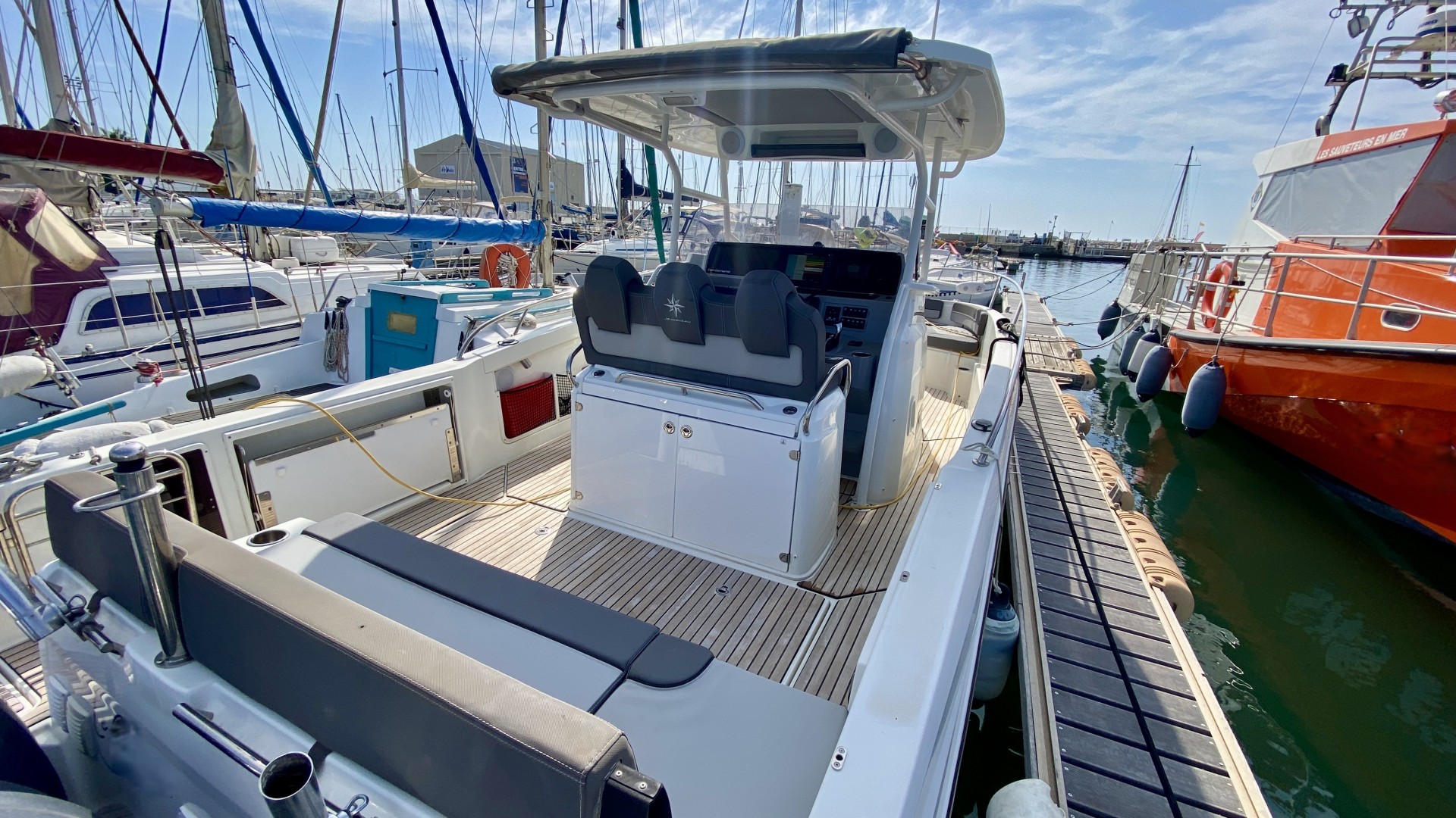 JEANNEAU - CAP CAMARAT 9.0 CC à vendre