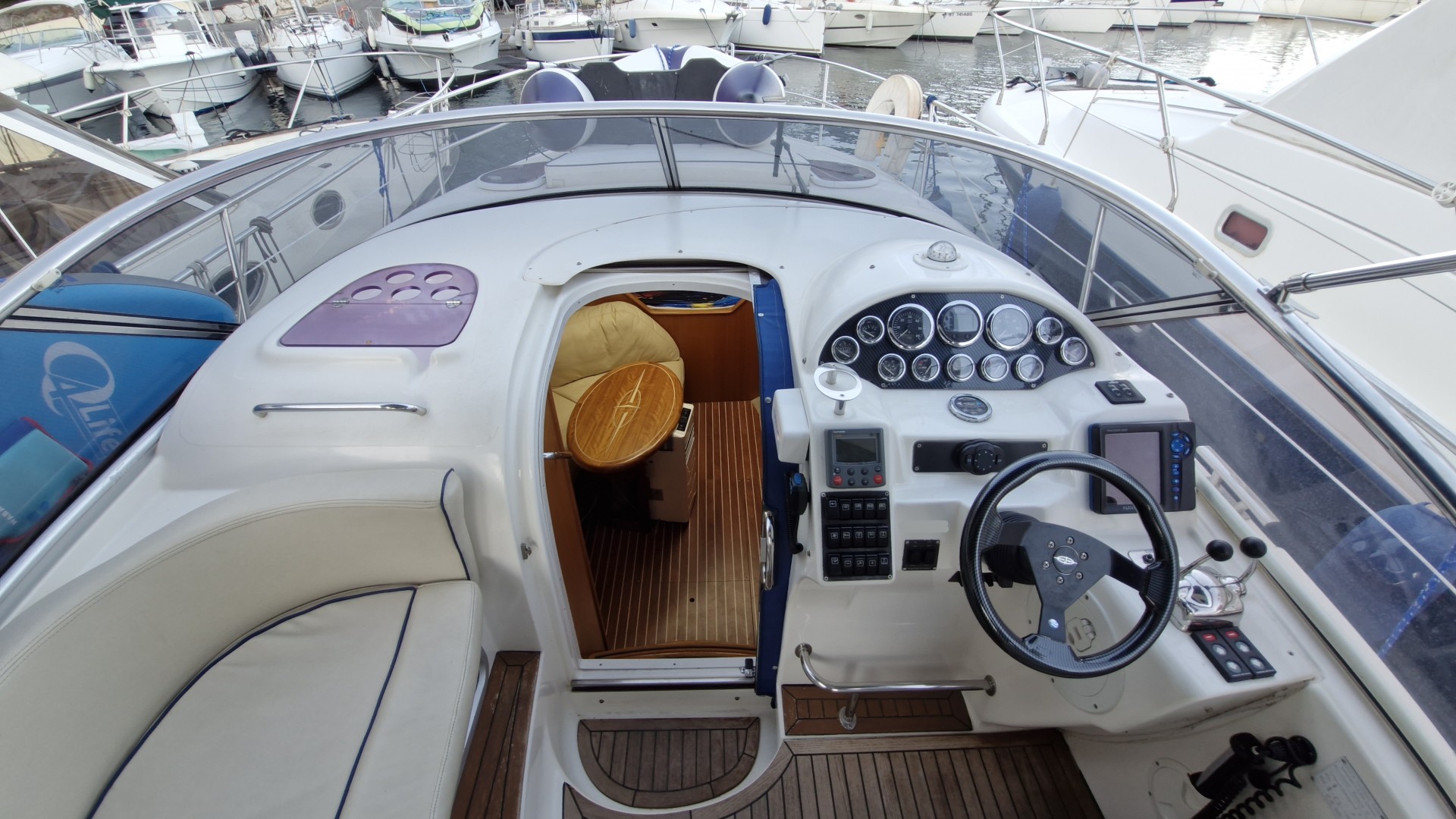 BAVARIA - 32 sport à vendre