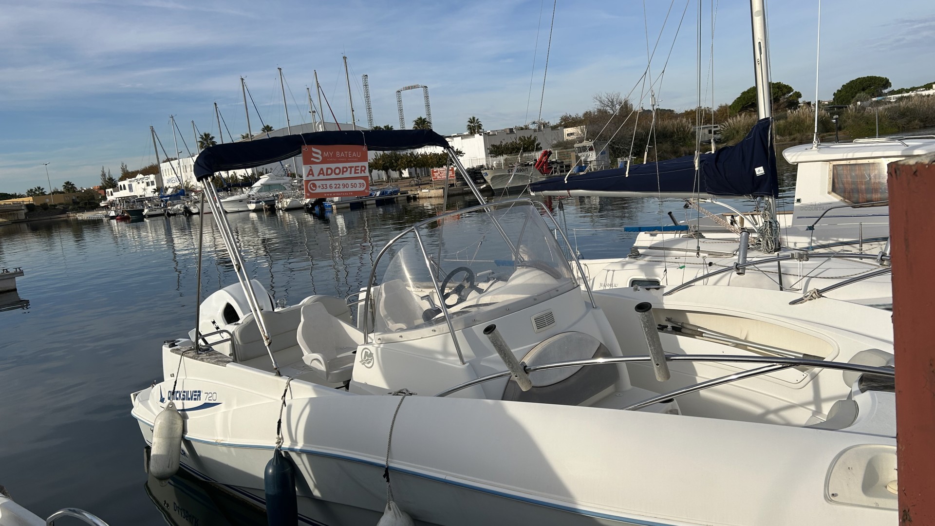 QUICKSILVER - 720 COMMANDER à vendre