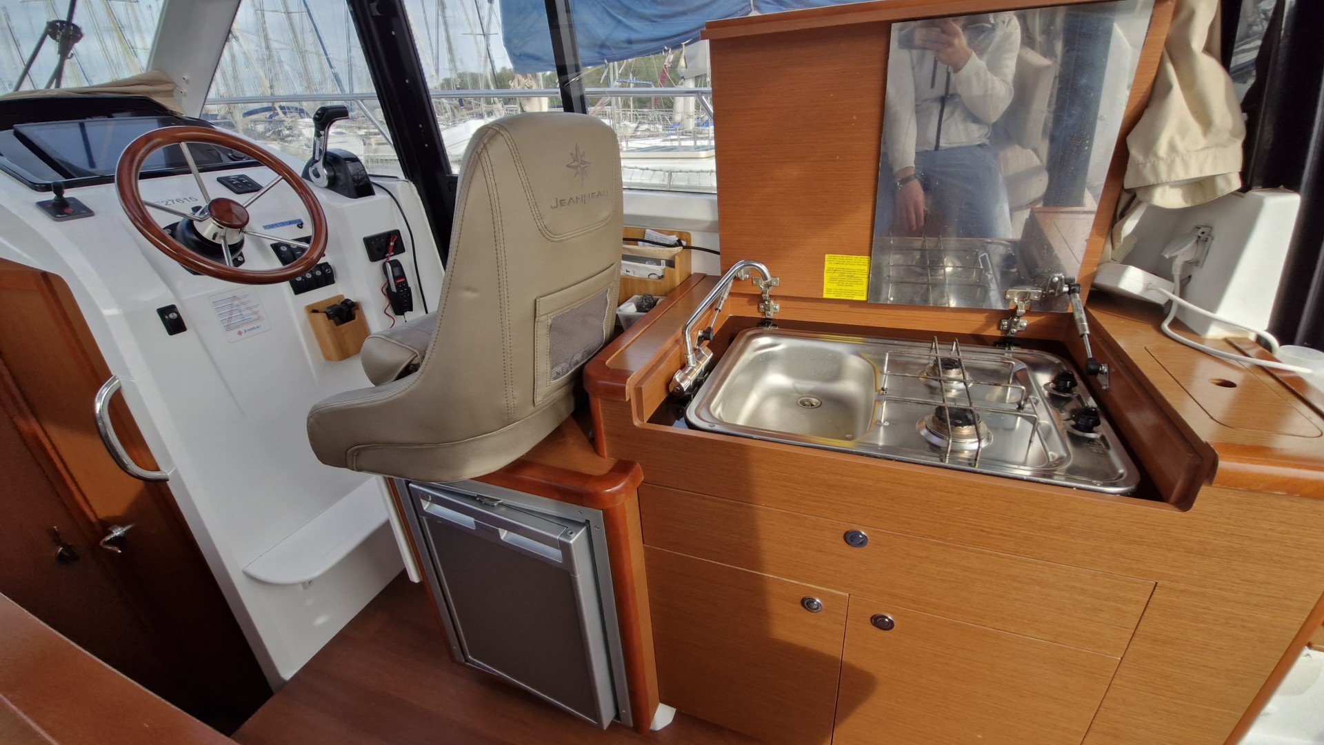 JEANNEAU - MERRY FISHER 855 à vendre