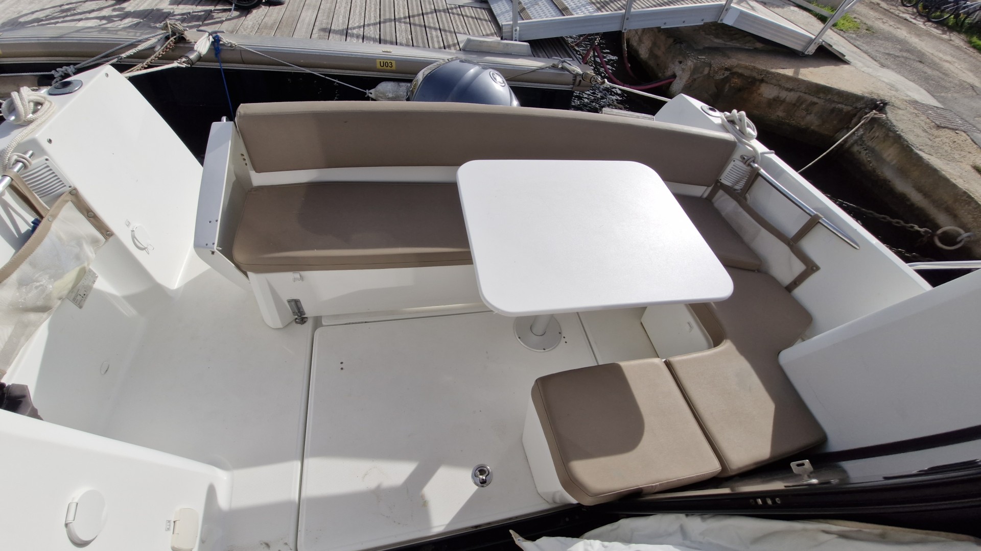 JEANNEAU - MERRY FISHER 855 à vendre